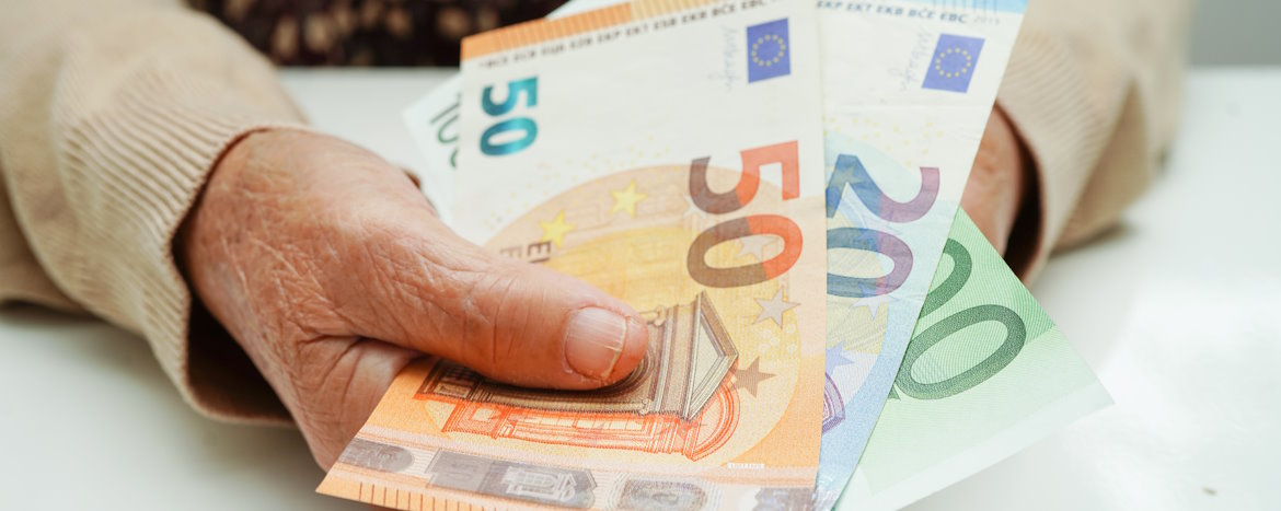 Priemerný dôchodok na Slovenku: Aký je a ako si ho zvýšiť? Priemerný dôchodok na Slovenku: Aký je a ako si ho zvýšiť?